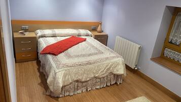 2 sovrum, strykjÀrn/strykbrÀda, resesÀng och wi-fi