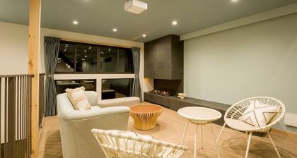 Building B maisonette with terrace and sauna Pets not allowed / Kamogawa City Chiba