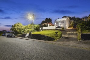 บริเวณภายนอก