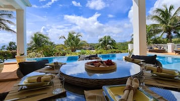 Alberca al aire libre