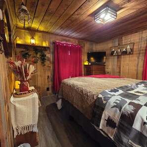 2 habitaciones, escritorio, tabla de planchar con plancha y wifi gratis 
