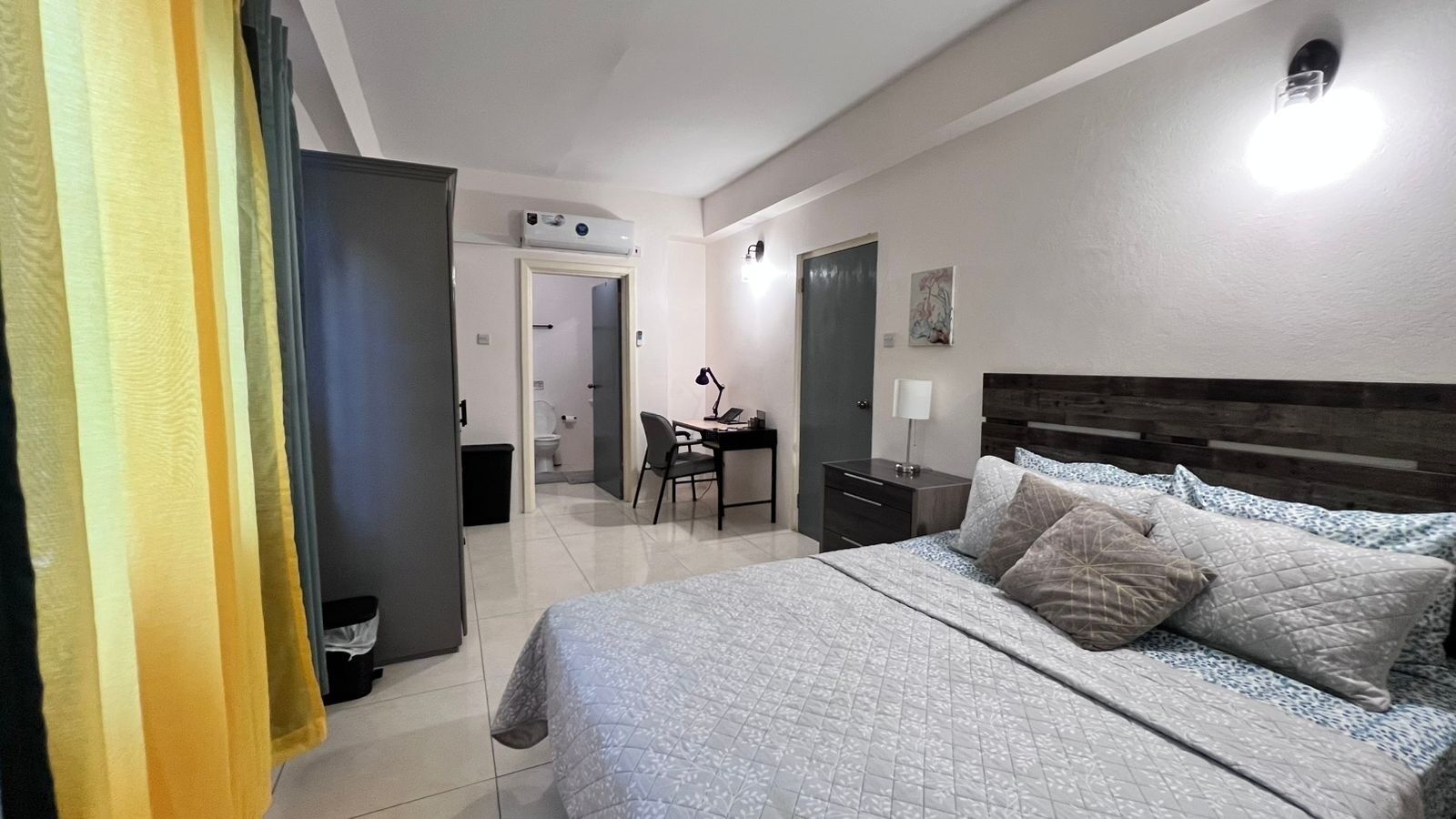 1 bedroom, in-room safe, desk, iron/ironing board