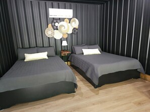 4 bedrooms, free WiFi, bed sheets