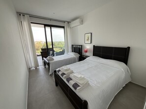 3 bedrooms, WiFi, bed sheets