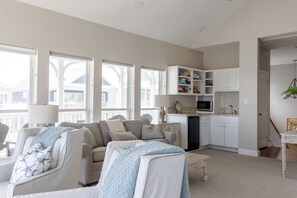 Smart TV, fireplace, video games, DVD player
