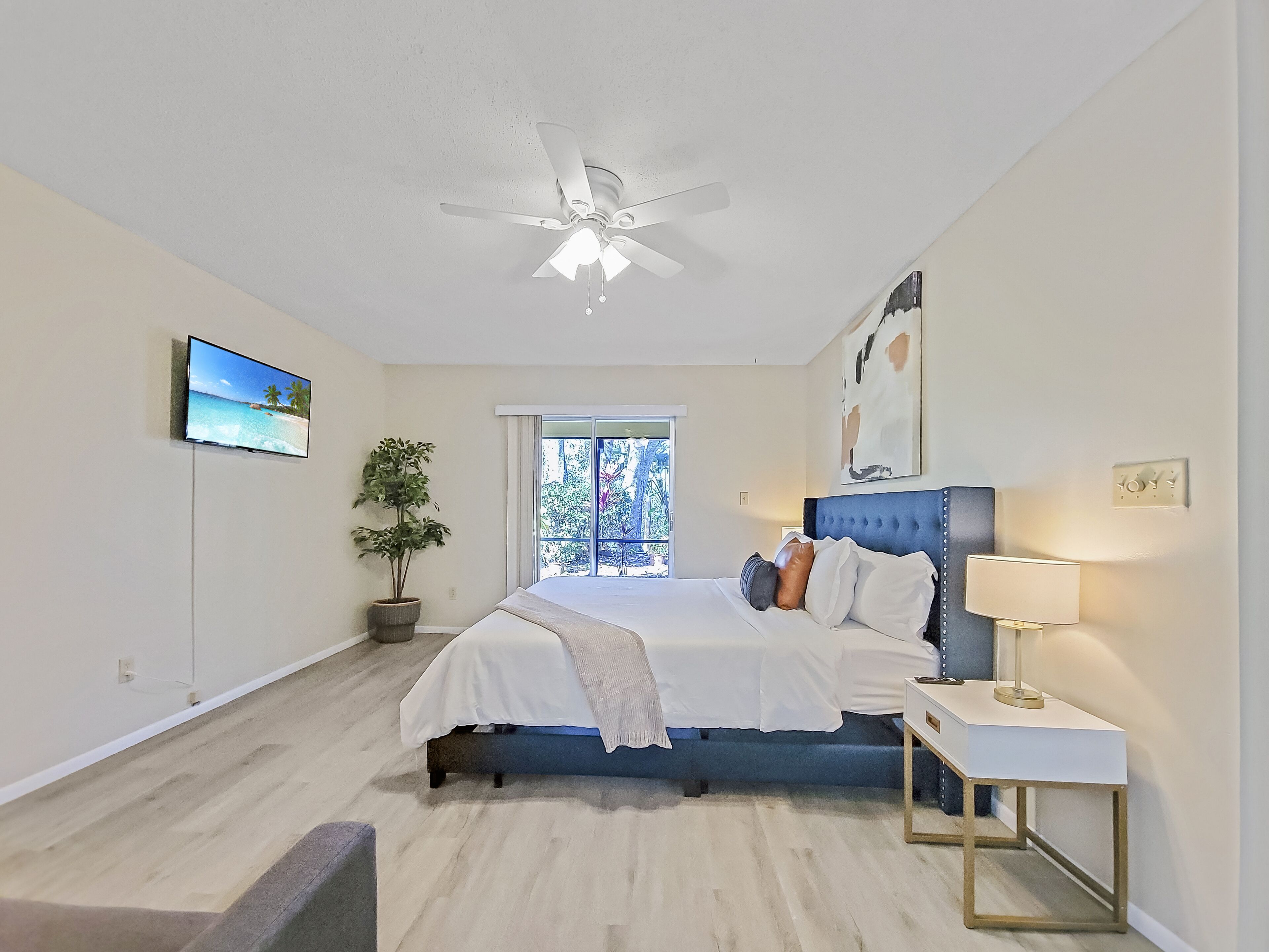 3 多间卧室、WiFi、床单