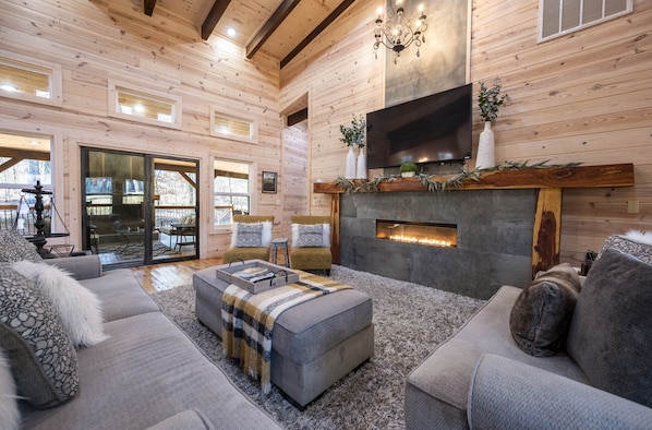 Smart-TV, Kamin