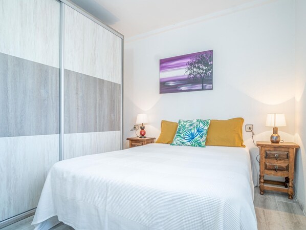 2 soveværelser, internetforbindelse