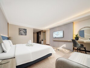 Executive Room | Down comforters, free WiFi - Manli Hotel (Shenzhen)