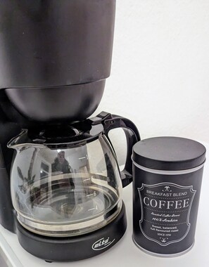 قهوة و/أو ماكينة صنع القهوة