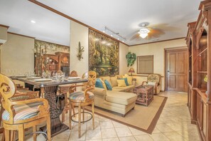 Interior - Veranda Paradise Los Sueños W/ Pools, Golf, Marina, BeachClub & More (Playa Herradura)