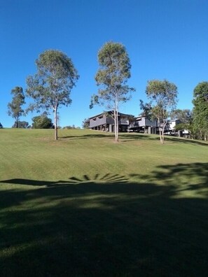 Property grounds - Bridgewater at Imbil Country Cabins (Imbil)