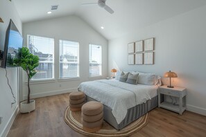 2 bedrooms, iron/ironing board, travel cot, Internet - The Right House @ East Downtown (Houston)