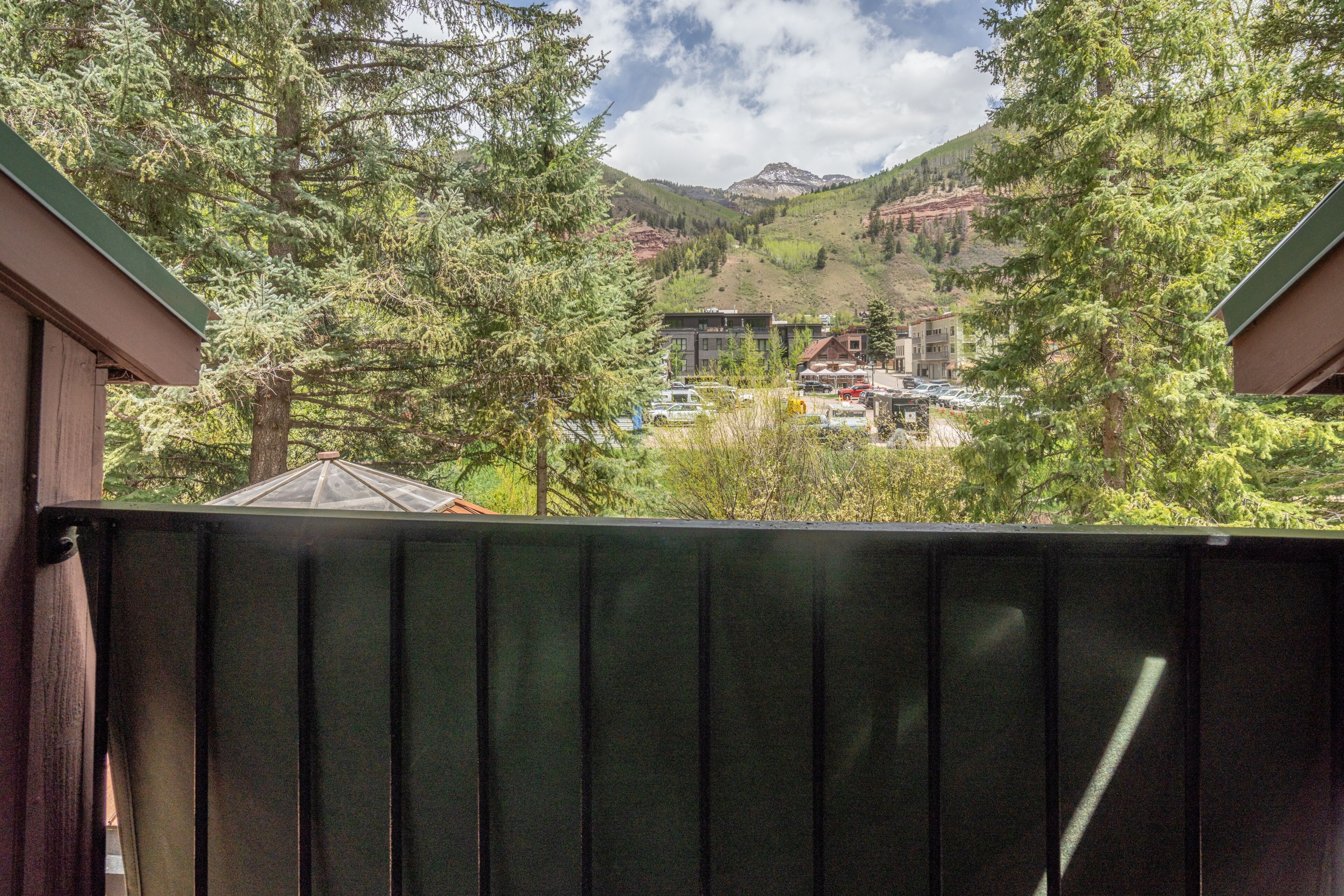 Studio | Property grounds