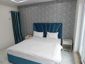 Executive Room - Amada Hotel (Lahore)