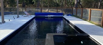 Mornington Peninsula Escape. Tennis Court, Swimming Pool & Spa