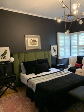 6 bedrooms, desk, iron/ironing board, free WiFi - Mornington Peninsula Escape.  Tennis Court, Swimming Pool & Spa (Balnarring)