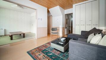 Lägenhet Basic | Vardagsrum | Platt-tv