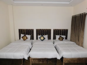 Triple Room | Iron/ironing board - Empire Hotel (Lahore)