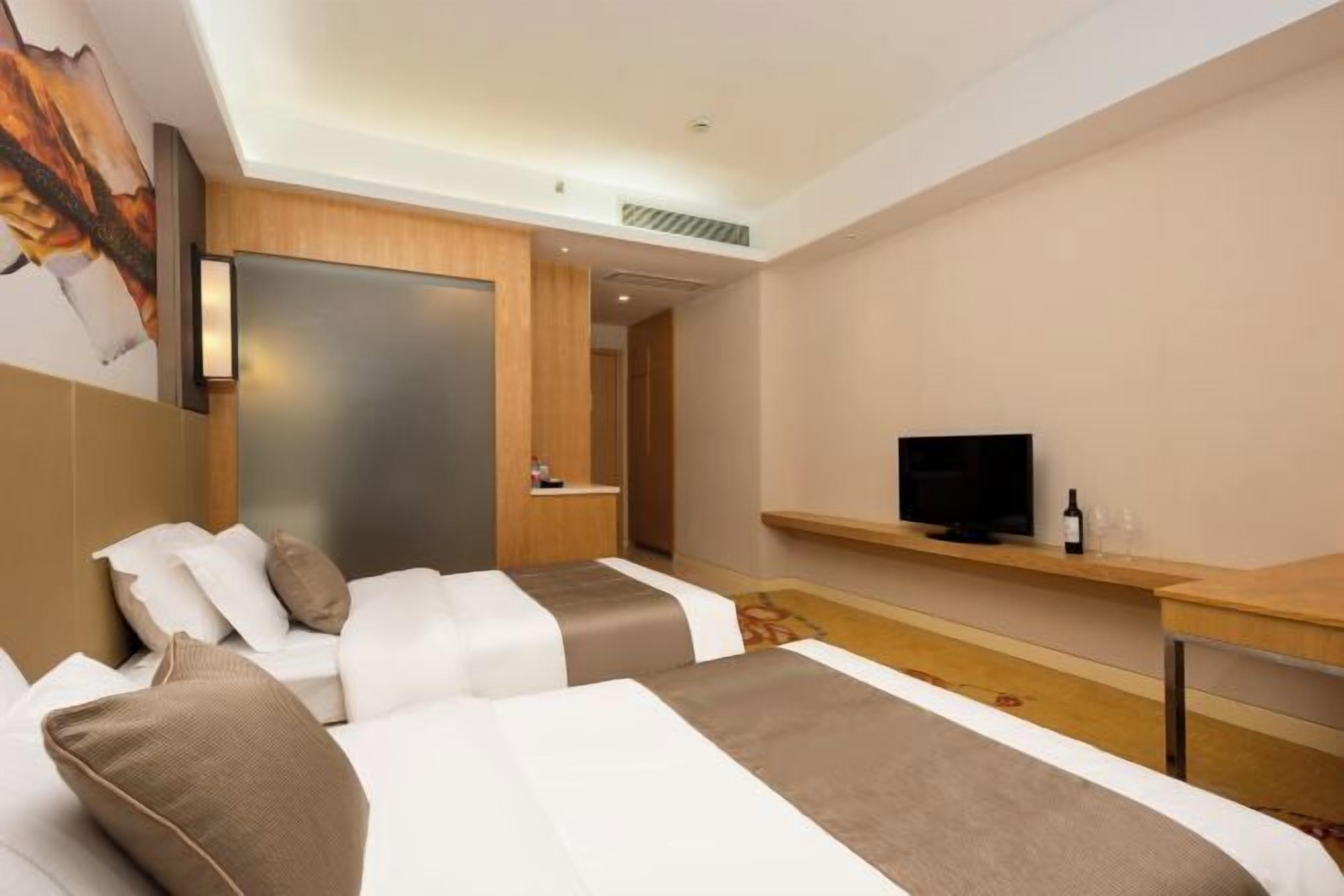 In-room safe, blackout curtains, iron/ironing board, free WiFi