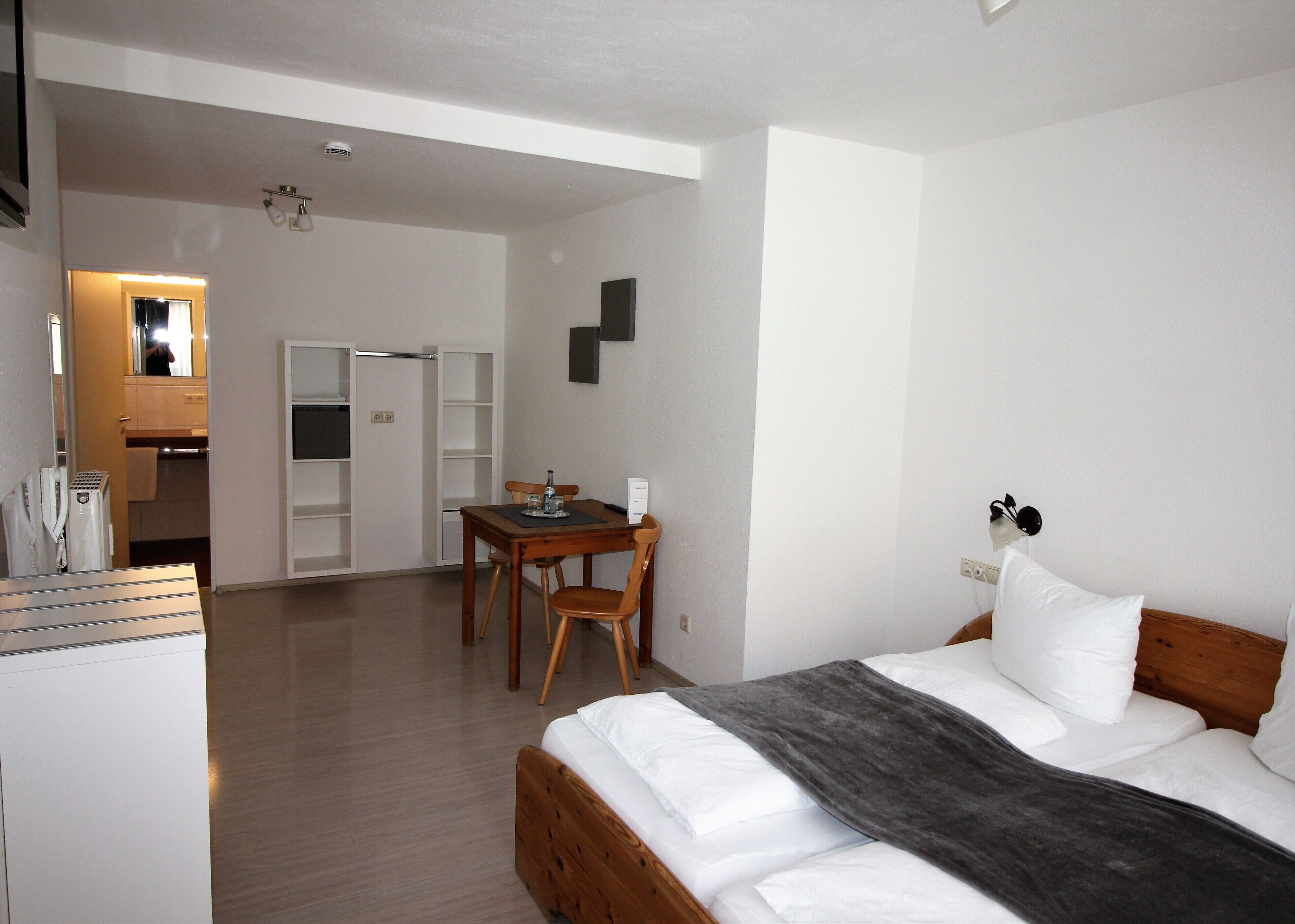 Wifi gratis y ropa de cama 