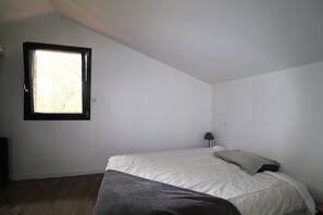 3 chambres, Wi-Fi, draps fournis