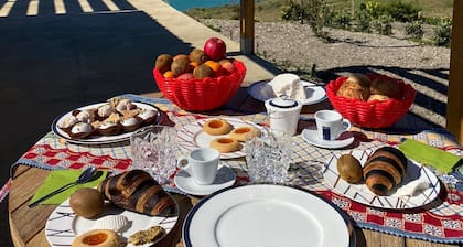 TendĂč Punta Bianca Glamping Camp