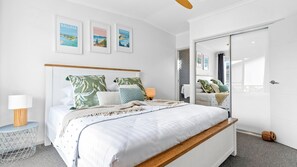 3 camere, ferro/asse da stiro, Wi-Fi gratuito, lenzuola