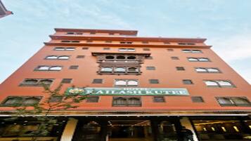 Fachada de la propiedad