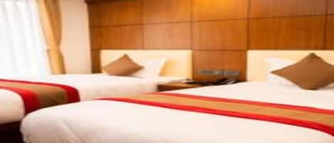Deluxe kamer, 1 twee- of 2 eenpersoonsbedden | Gratis wifi, beddengoed