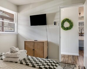 4 habitaciones, wifi gratis y ropa de cama