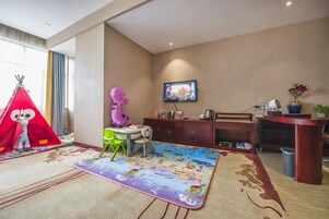 Family Room | Memory foam beds, desk, laptop workspace, blackout drapes