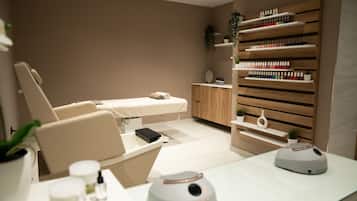 Ruang perawatan pasangan, sauna, hot tub, ruang uap, dan perawatan tubuh