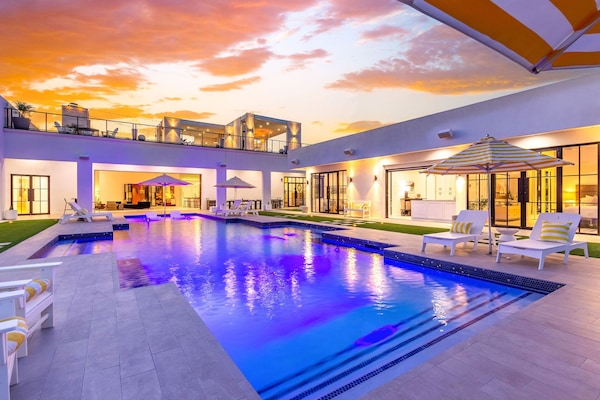 Relax in the Arizona evening at this stylish rental. The patio is perfect for stargazing and fireside chats