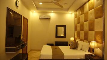 Deluxe-Doppel- oder -Zweibettzimmer | Schallisolierte Zimmer, kostenloses WLAN