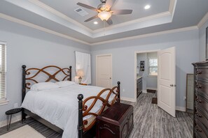 4 Schlafzimmer, Bügeleisen/Bügelbrett, kostenloses WLAN, Bettwäsche