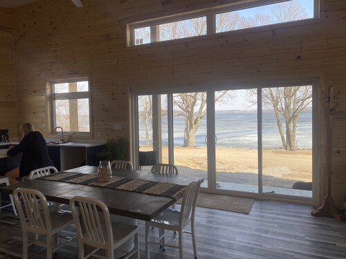 Sonny’s on the shore of Rice Lake. 