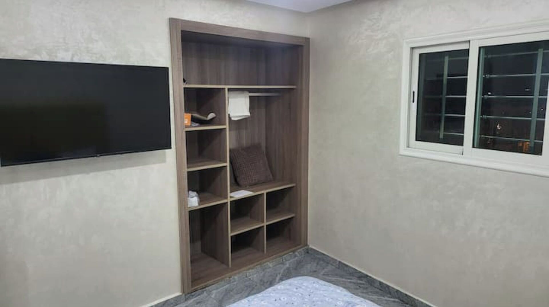 1 chambre, fer et planche à repasser, Wi-Fi gratuit