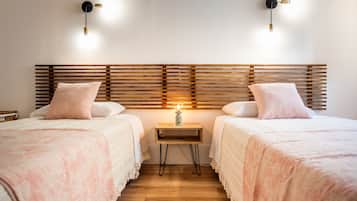 Superior Apartment | 2 bedrooms, premium bedding, travel cot, free WiFi