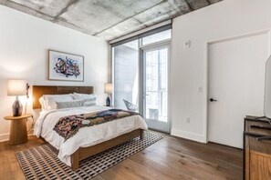 1 bedroom, desk, iron/ironing board, travel cot