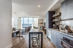 Fridge, microwave, oven, dishwasher