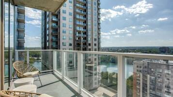 Khuôn viên nơi lưu trú