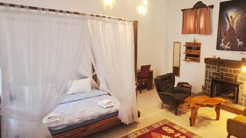 Minibar, bureau, rideaux occultants, chambres insonorisées