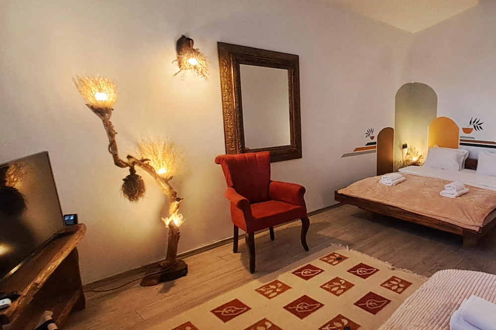 MANASTIRHAN OTEL photo 2
