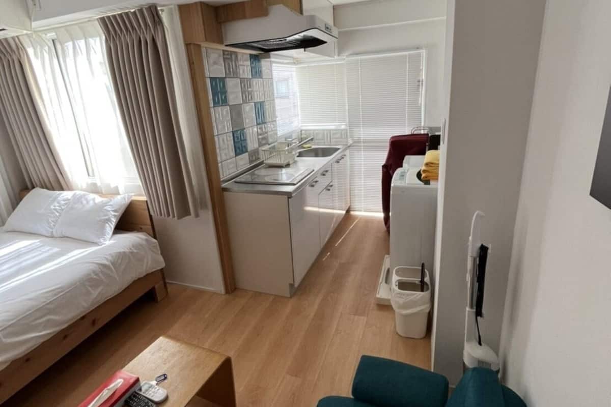 Iron/ironing board