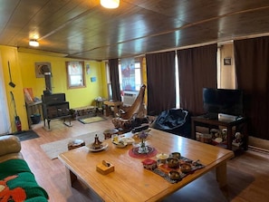 Smart TV, chimenea