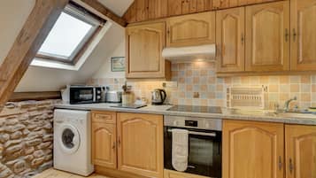 Microwave, oven