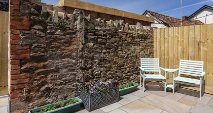 Overstream Annexe, Porlock