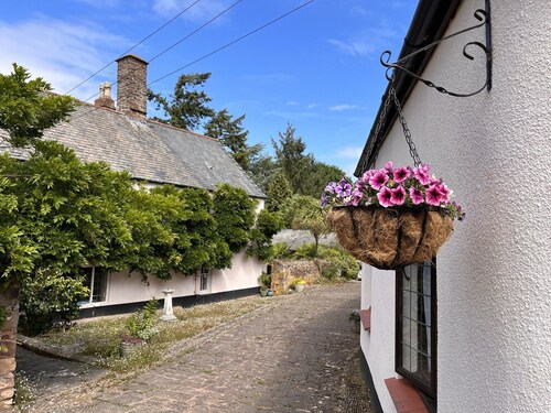 Stables Cottage, Ellicombe