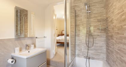 Two Lower Spire Cottage, Liscombe